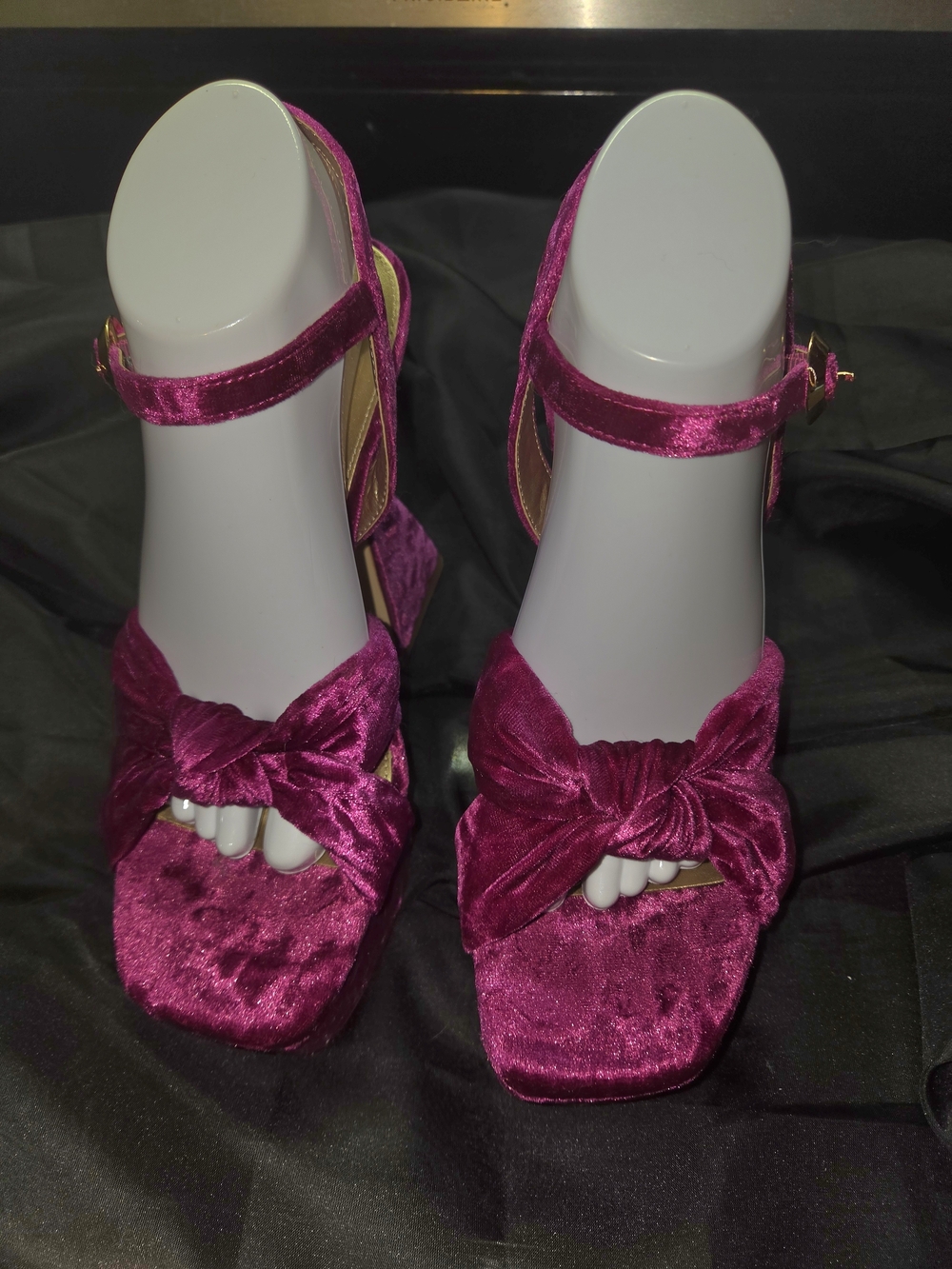 Circus by Sam Edelman Fuchsia Velvet Knot Ankle-Strap Sandals